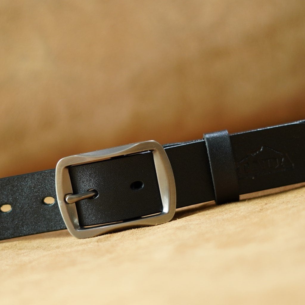 เข็มขัดหนังแท้