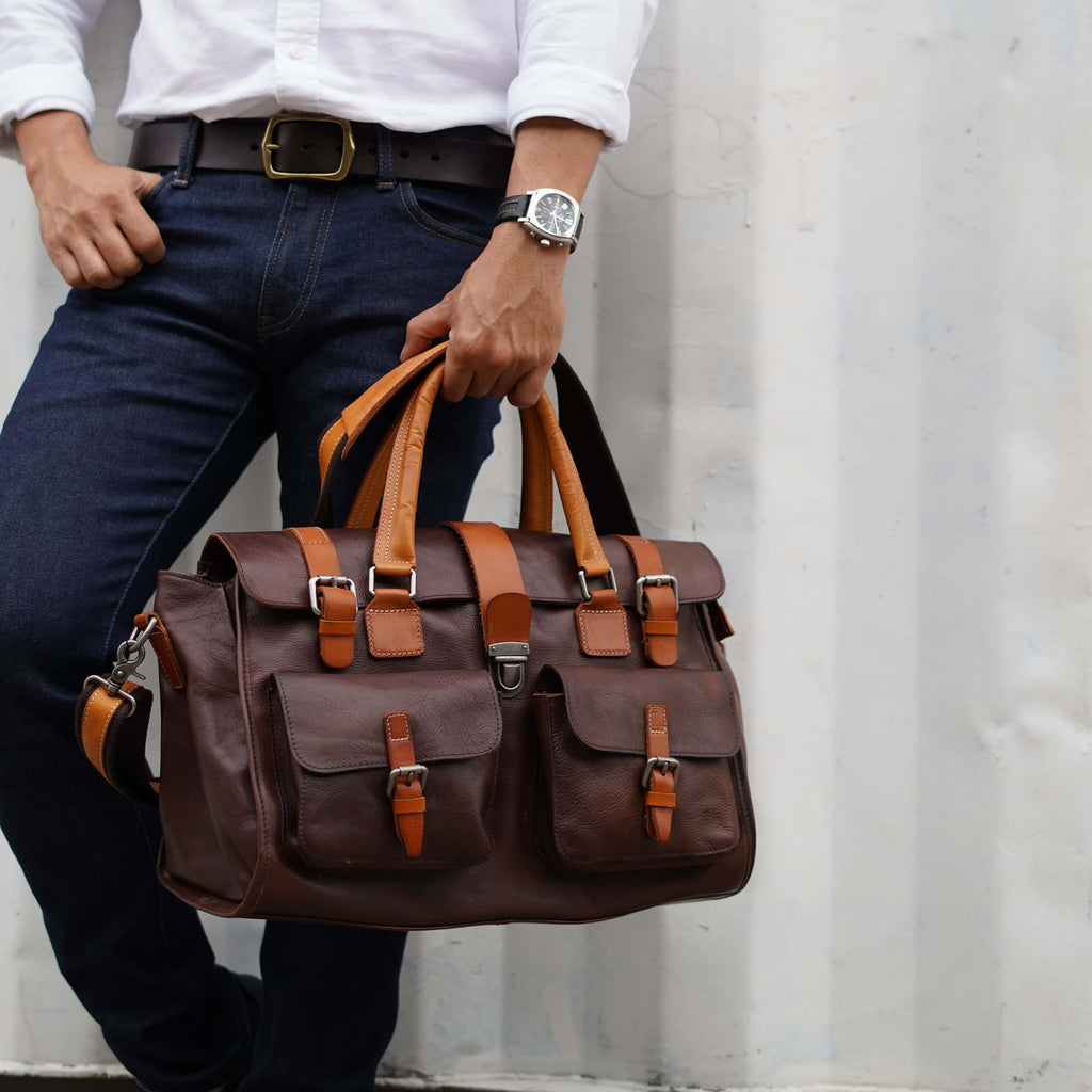 กระเป๋าเดินทางหนังแท้