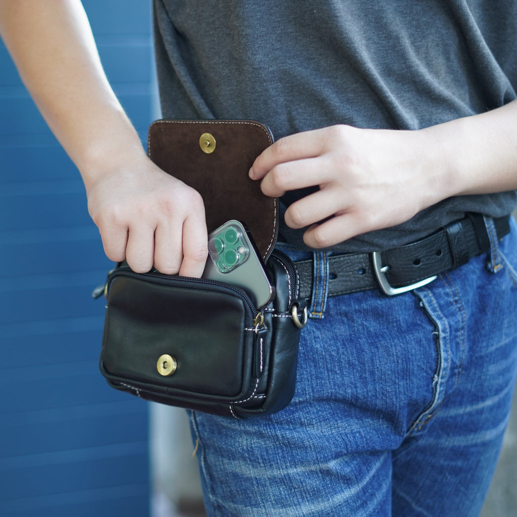 กระเป๋าสะพายข้างหนังแท้ รุ่น B-BK-1263-2