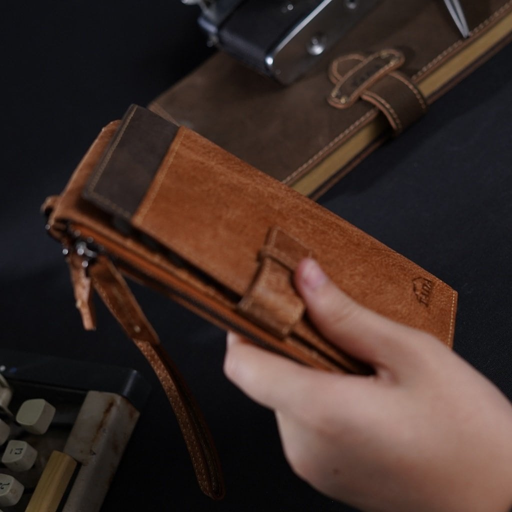 กระเป๋าสตางค์หนังแท้