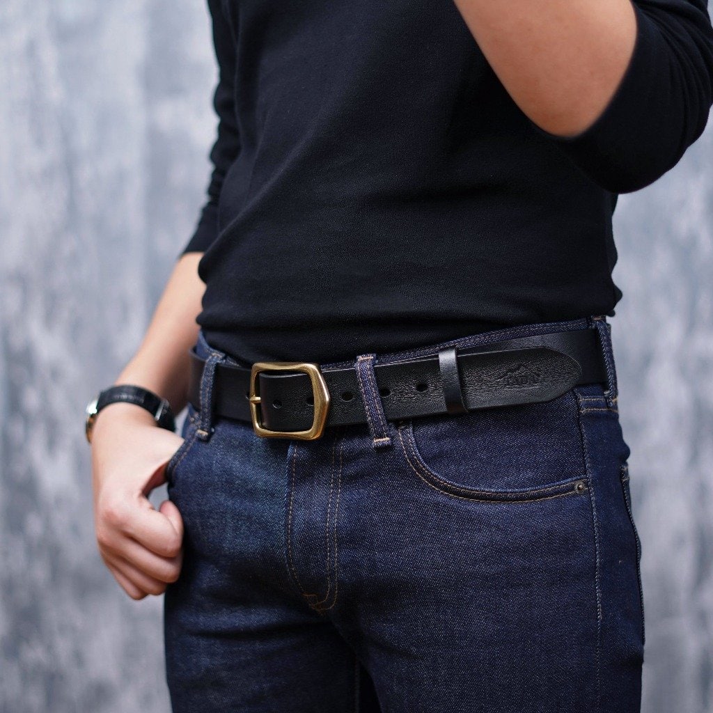 เข็มขัดหนังแท้