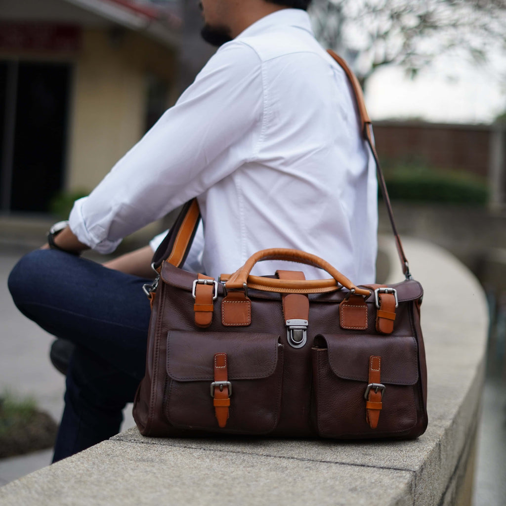 กระเป๋าเดินทางหนังแท้