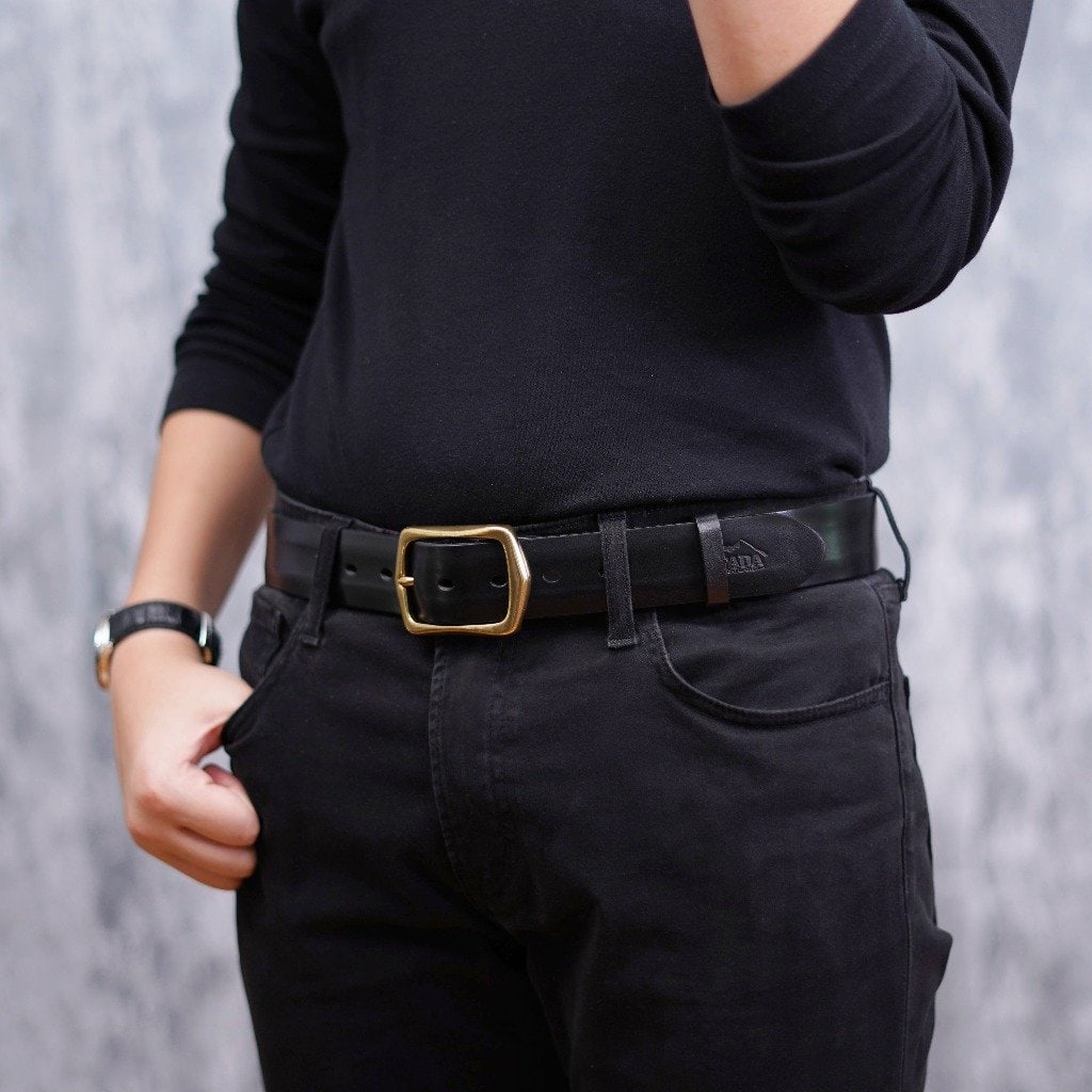 เข็มขัดหนังแท้