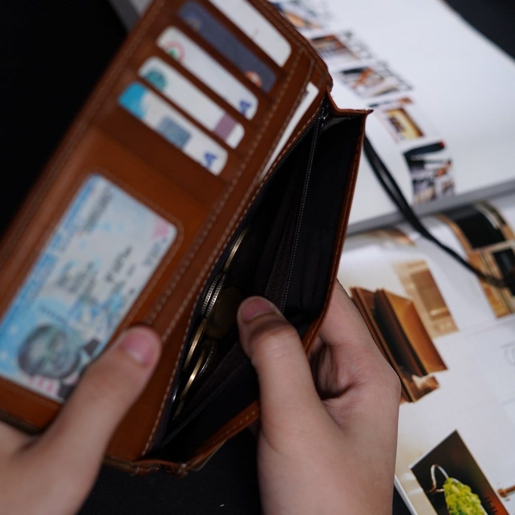 กระเป๋าสตางค์หนังแท้