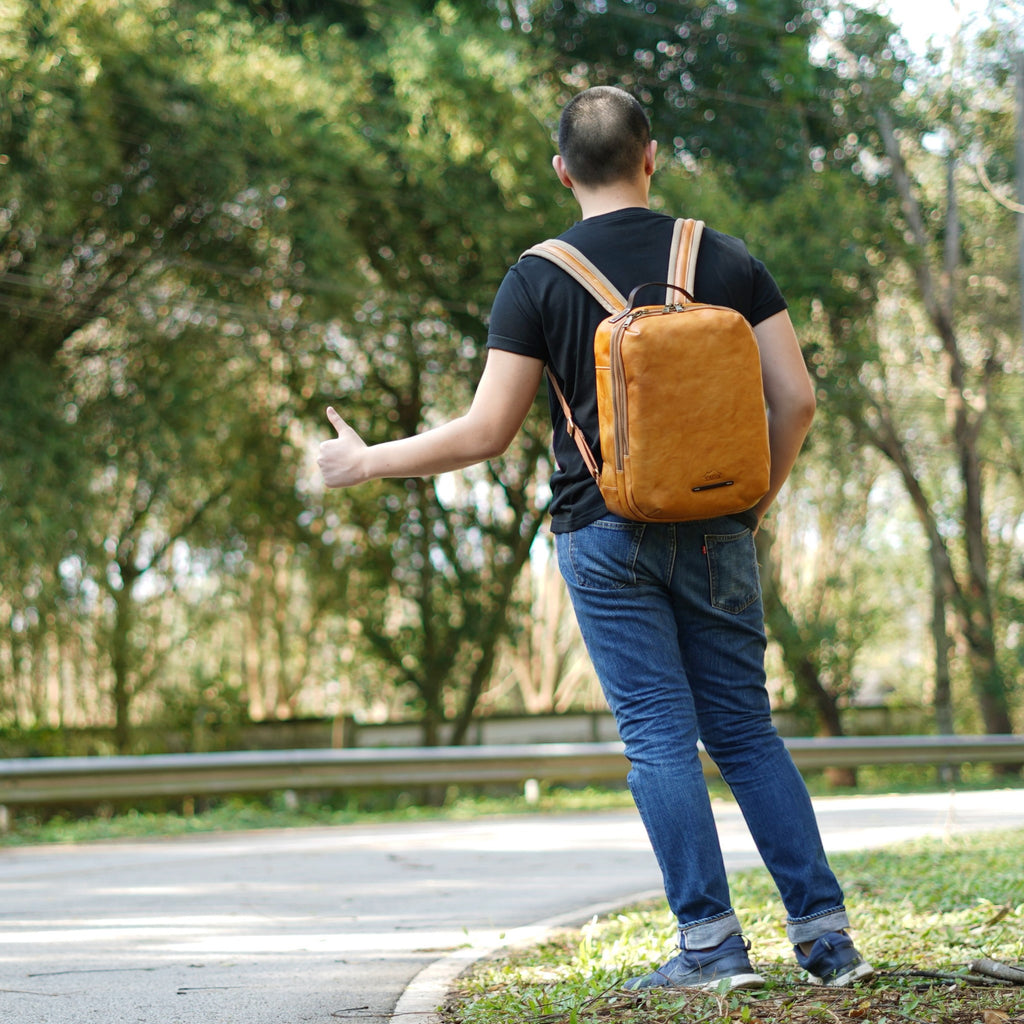 กระเป๋าเป้หนังแท้ รุ่น Columbus (น้ำตาล) รุ่นใหม่ล่าสุดขายดี
