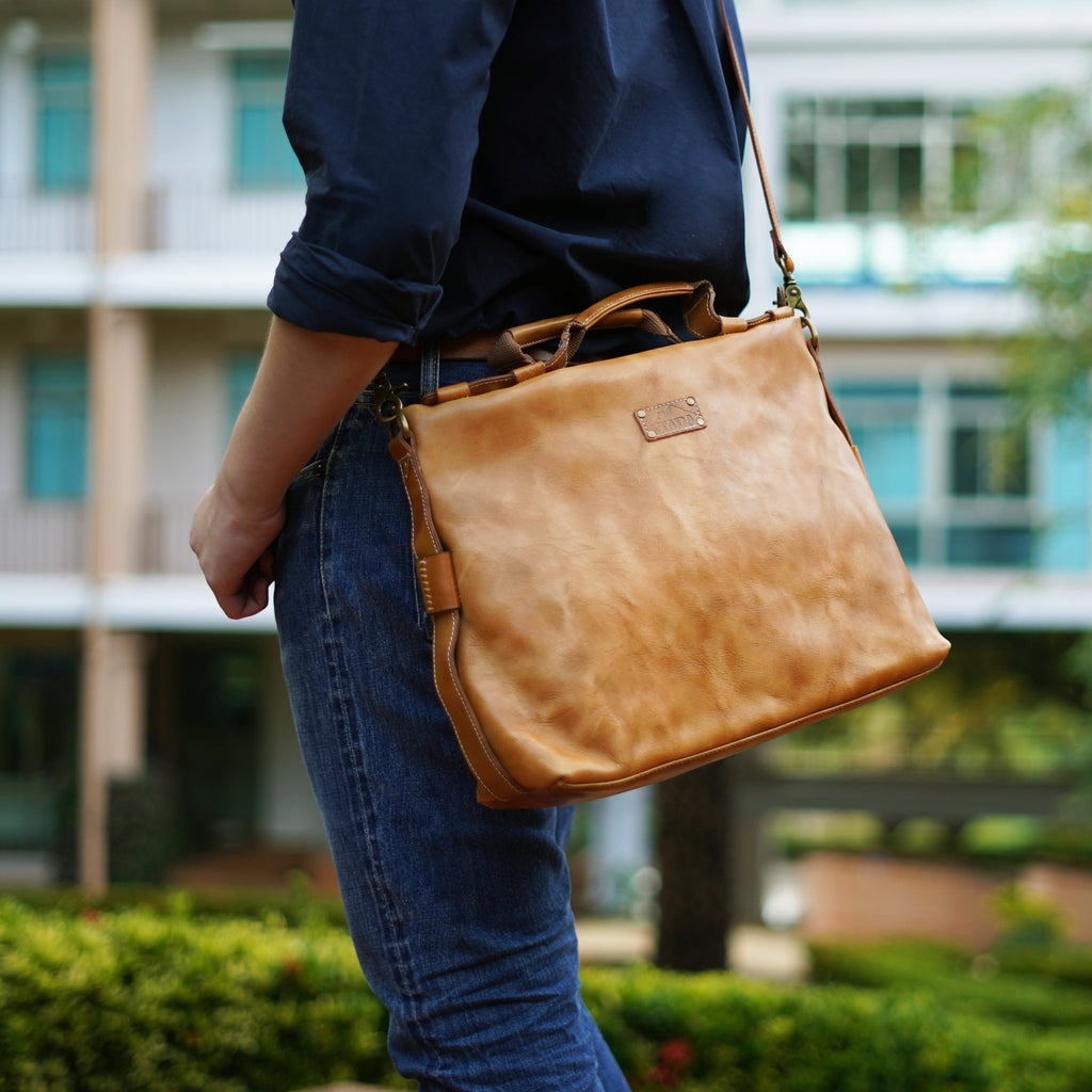 กระเป๋าหนังผู้ชาย/กระเป๋าหนังสะพายข้างผู้ชาย รุ่น Kennedy สินค้าขายดี