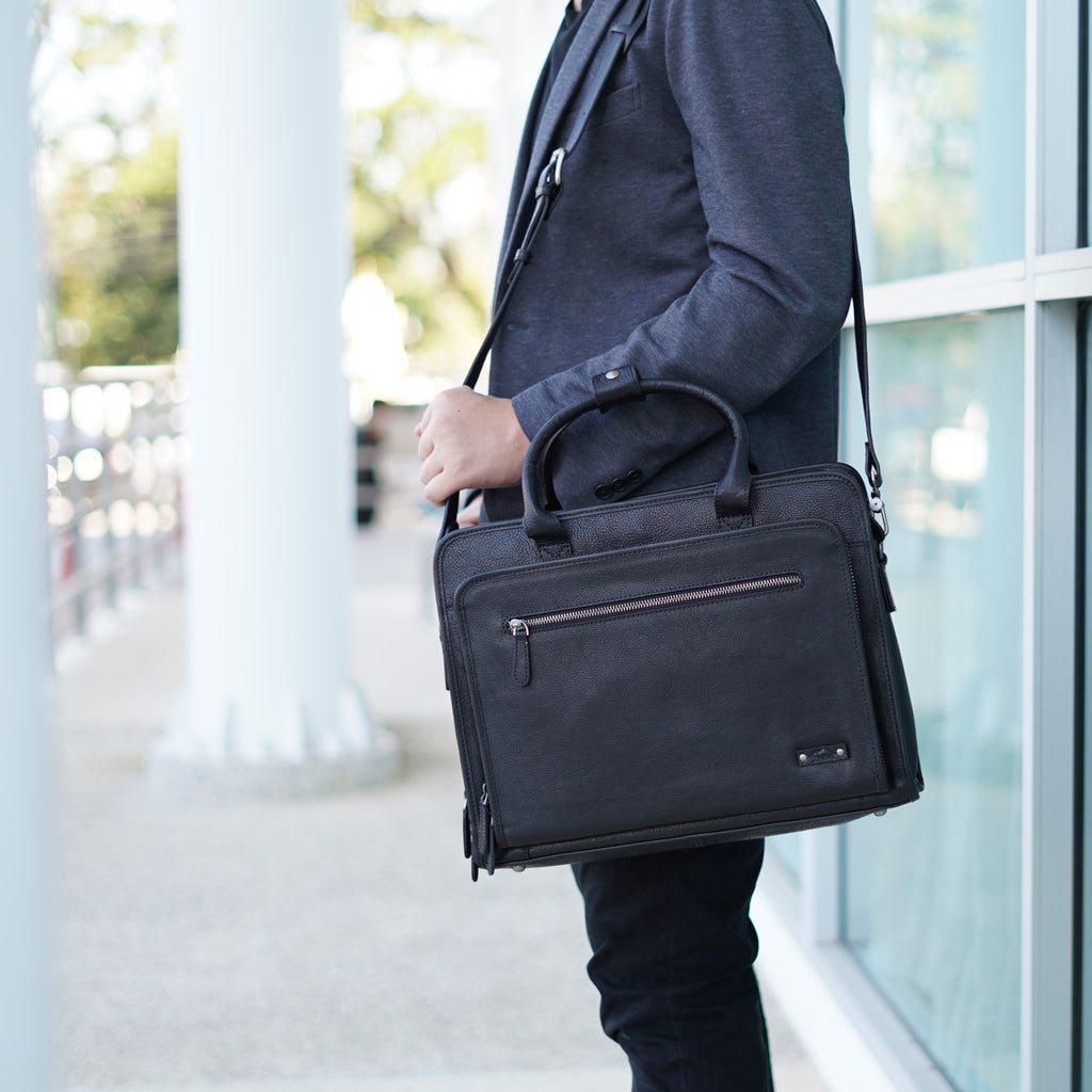 กระเป๋าเอกสารหนัง/กระเป๋าหนังใส่โน๊ตบุ๊ค รุ่น Hamilton (Black)