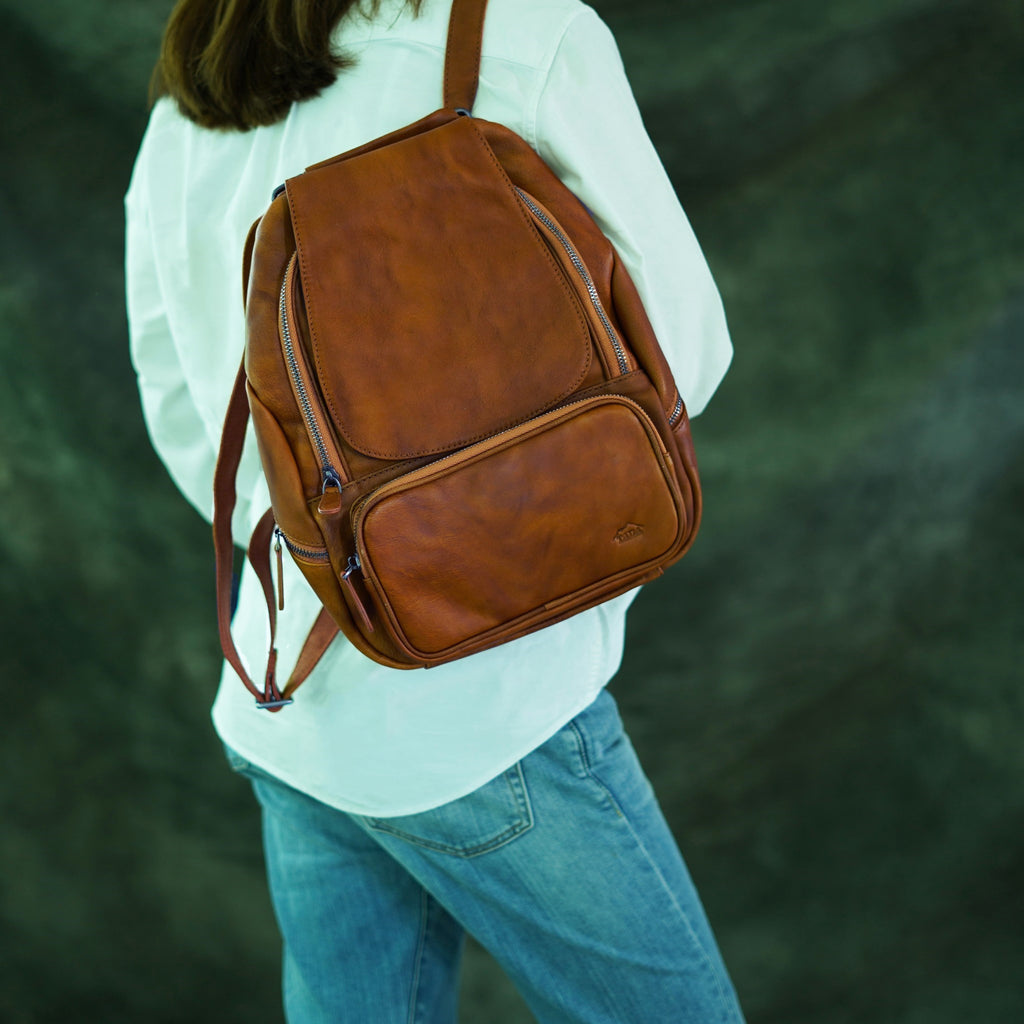 กระเป๋าเป้หนังแท้ ผู้หญิง รุ่น Monroe สินค้าใหม่ขายดี