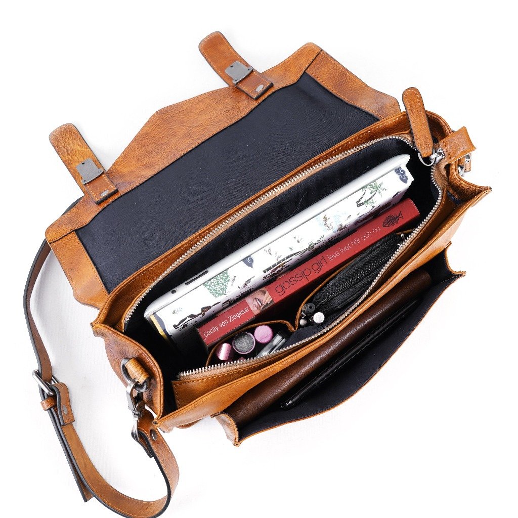 กระเป๋าหนังผู้หญิง