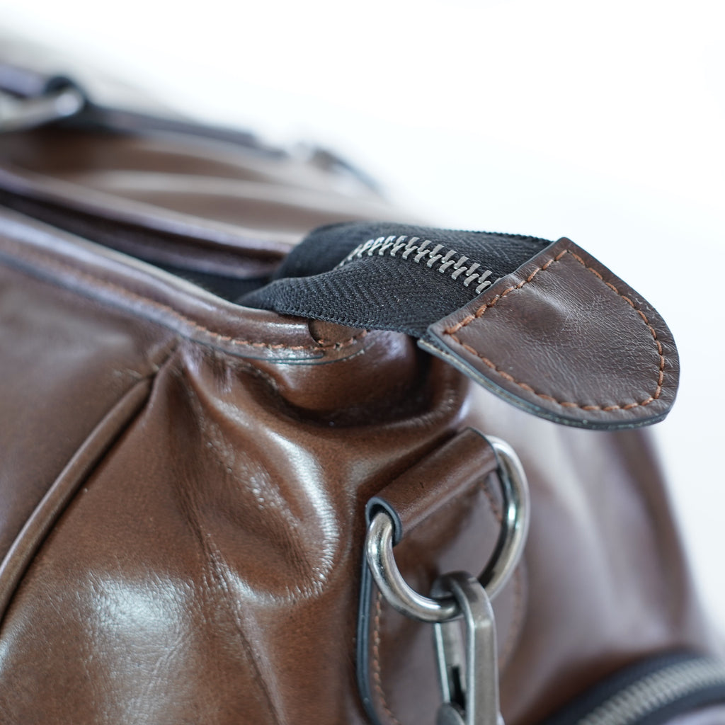 กระเป๋าหนังผู้ชาย /กระเป๋าหนังเดินทางผู้ชายน้ำตาล รุ่น B-CBR-8919