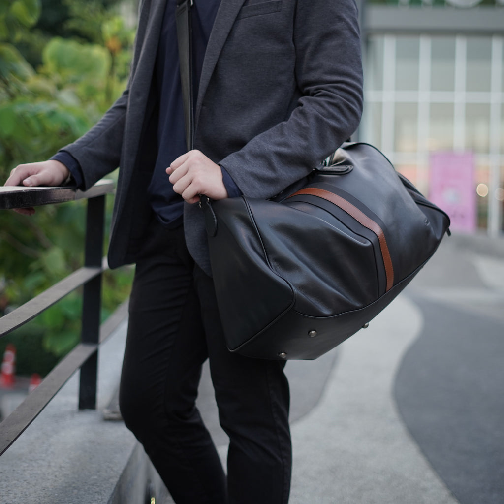 กระเป๋าหนังผู้ชาย /กระเป๋าหนังเดินทางผู้ชายสีดำ รุ่น B-BK-8919