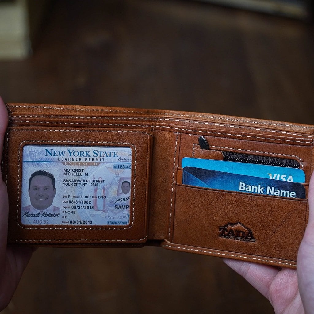 กระเป๋าสตางค์หนังแท้