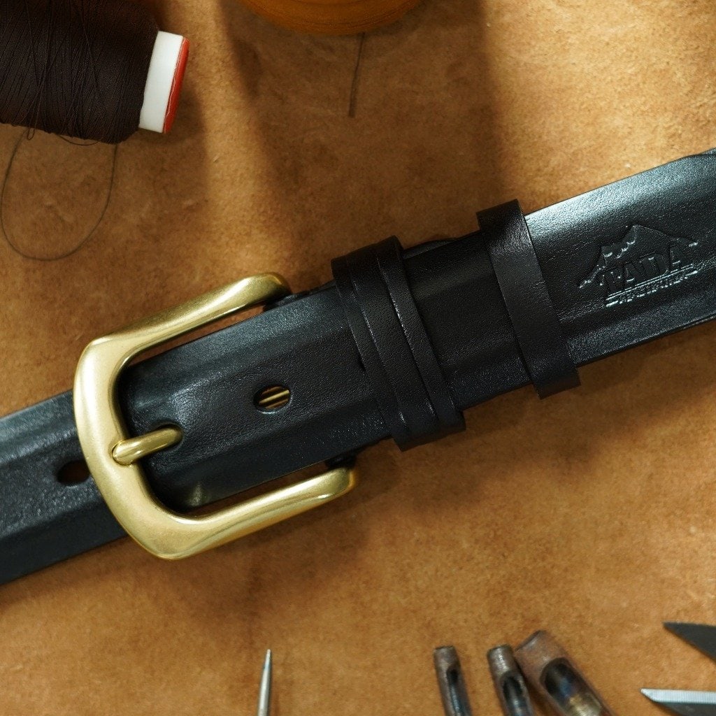 เข็มขัดหนังแท้