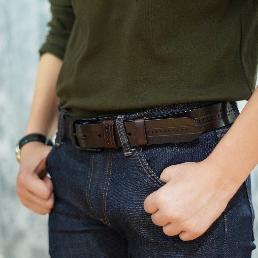 เข็มขัดหนังแท้