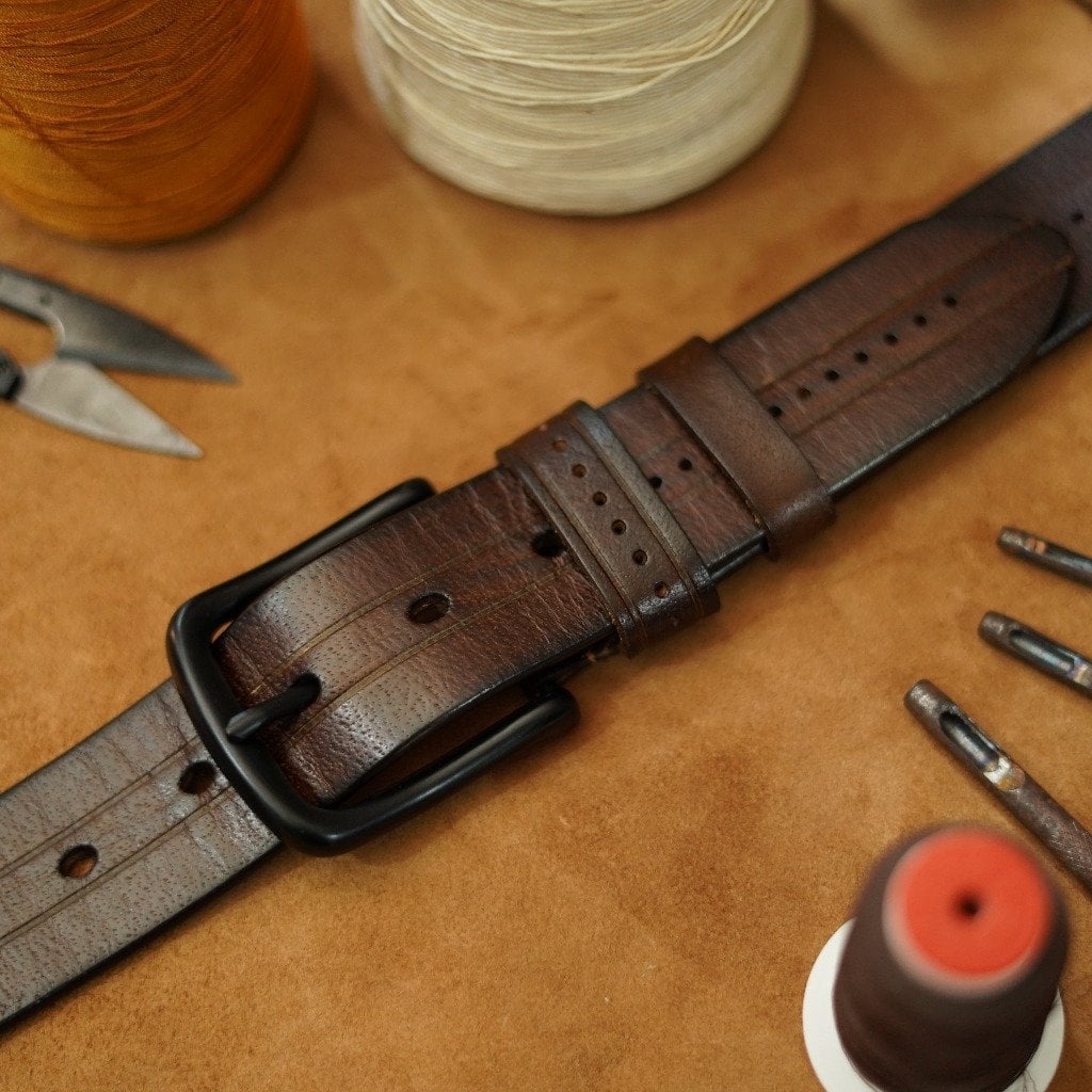 เข็มขัดหนังแท้