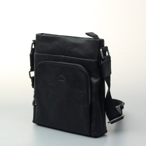 กระเป๋าหนังผู้ชาย/กระเป๋าหนังสะพายข้างผู้ชาย สีดำ รุ่น B-BK-8856-1
