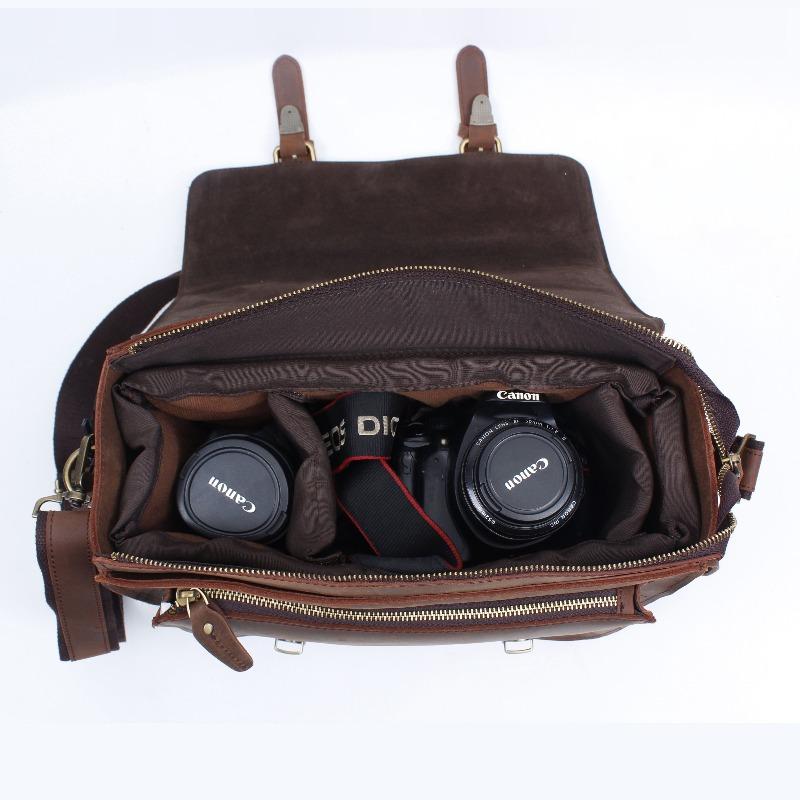 กระเป๋าหนังสะพายข้างผู้ชาย