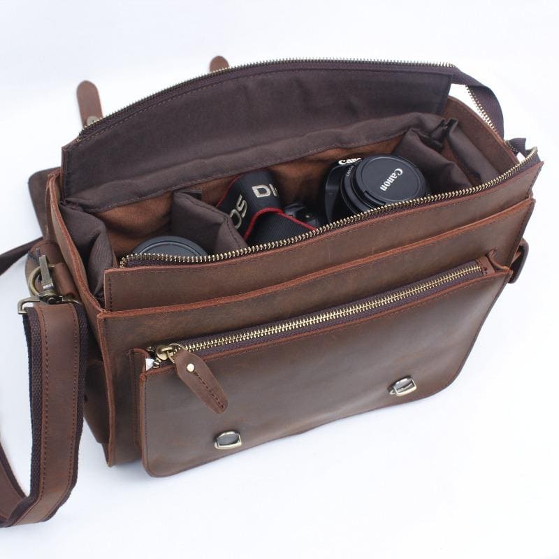 กระเป๋าหนังผู้ชาย